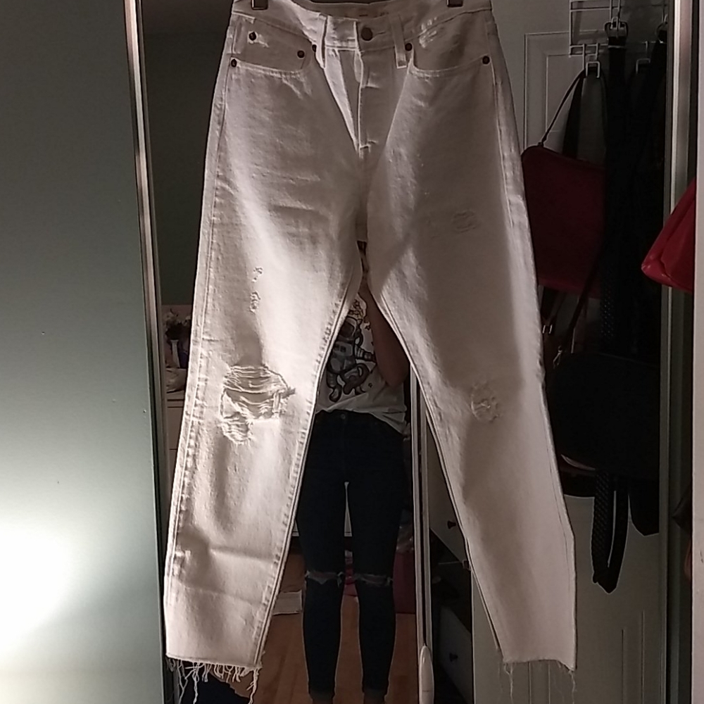 NWOT Levi's Wedgie Jeans - White
